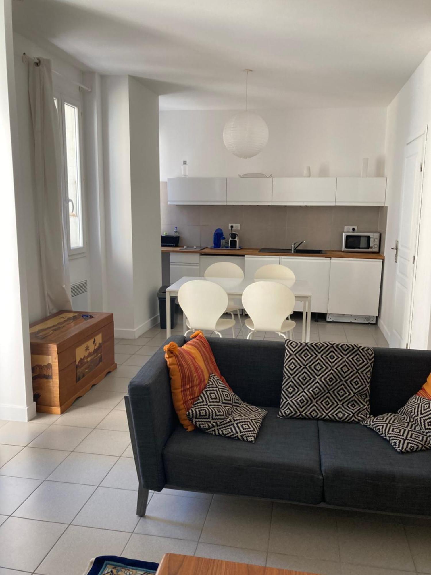 Apartment Bleu